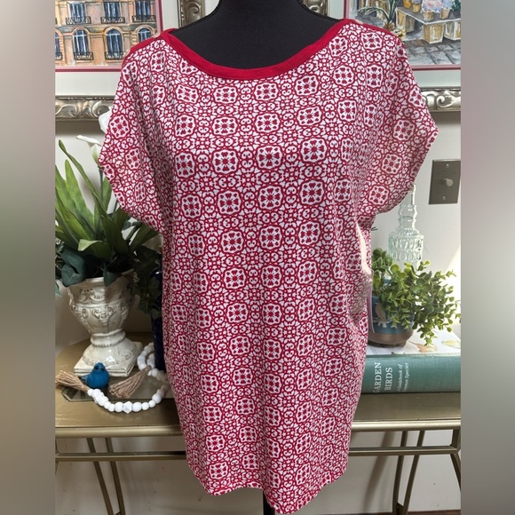 LIZ CLAIBORNE RED & WHITE GEOMETRIC CASUAL SUMMER BEACH SLEEVELESS TOP SZ L NWT - Picture 1 of 10